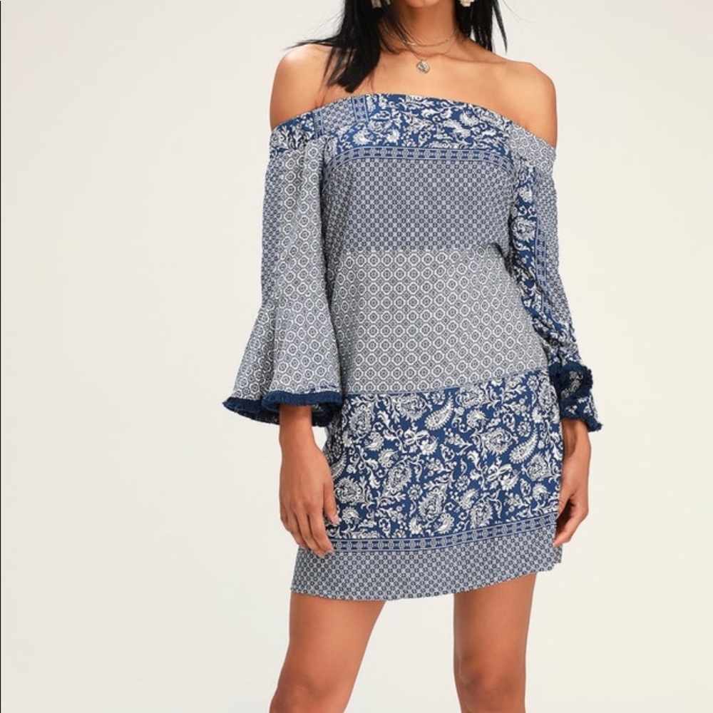 Off the shoulder Lulu’s dress